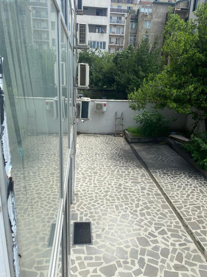 Hotel Saburtalo Roni Tbilisi Esterno foto